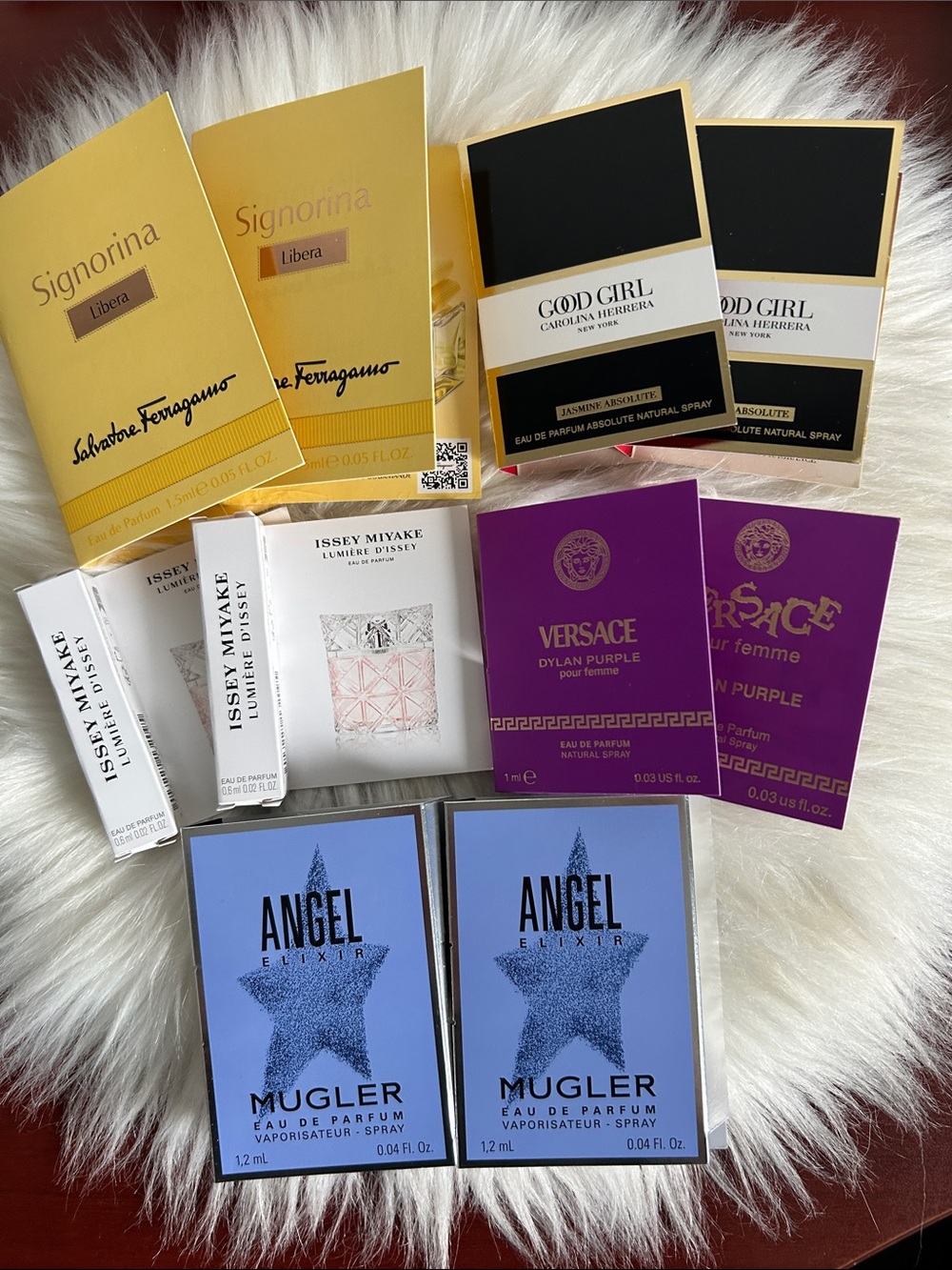 10 pieces women’s samples set